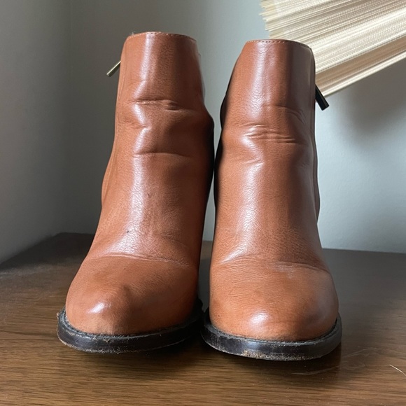 Women’s Brown Leather Heeled Boots - Picture 3 of 12